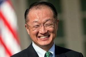 Ông Jim Jong Kim, 52 tuổi, người Mỹ gốc Hàn Quốc, hiện là Hiệu trưởng Đại học Dartmouth, một trường danh tiếng ở bang New Hampshire của Mỹ.